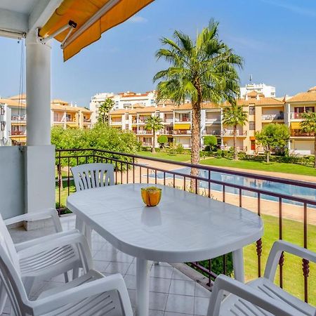Serene Apartment W/ Balcony And Pool By Lovelystay Quarteira Exteriér fotografie